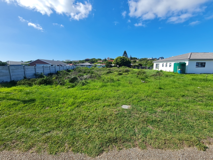 0 Bedroom Property for Sale in Paradise Beach Eastern Cape